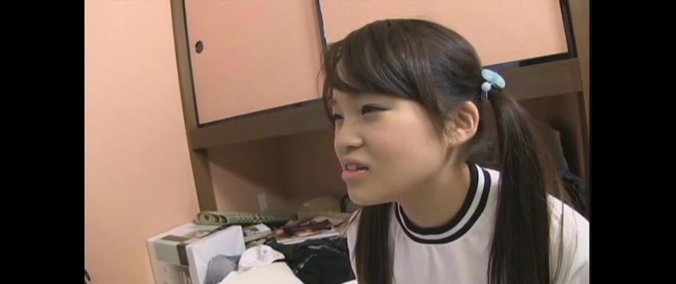 Omomo Risa (Porno de Amateur)