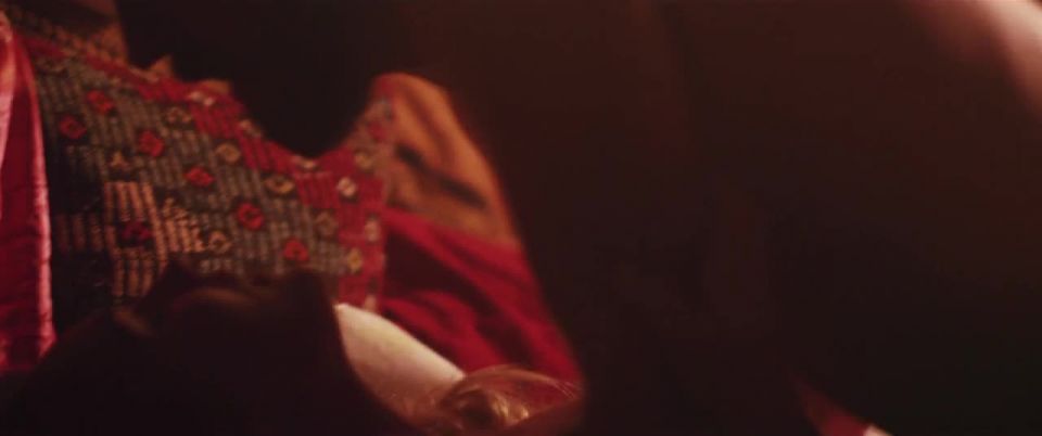 Clare Bowen - Suspended (2012) HD 720p!!!