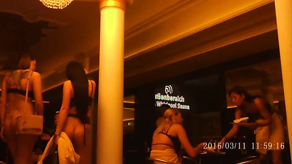 adult video clip 40  webcam | nude party 5  | hidden camera