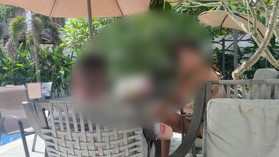 I Have No Conscience. I Give Blowjob In Public. At A Resort In Spain Pa