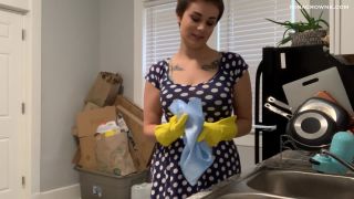 free porn clip 33 Nina Crowne – Soapy Handjob & BJ - jerkoff instructions - masturbation porn catwoman femdom