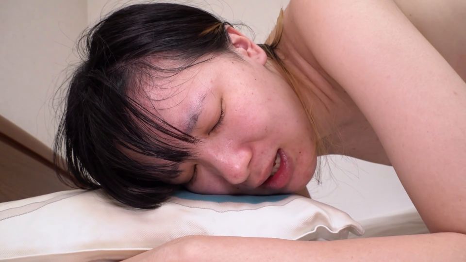 HEYZO 3565 El destino de una mujer madura que olvidó apagar su transmisión en vivo.