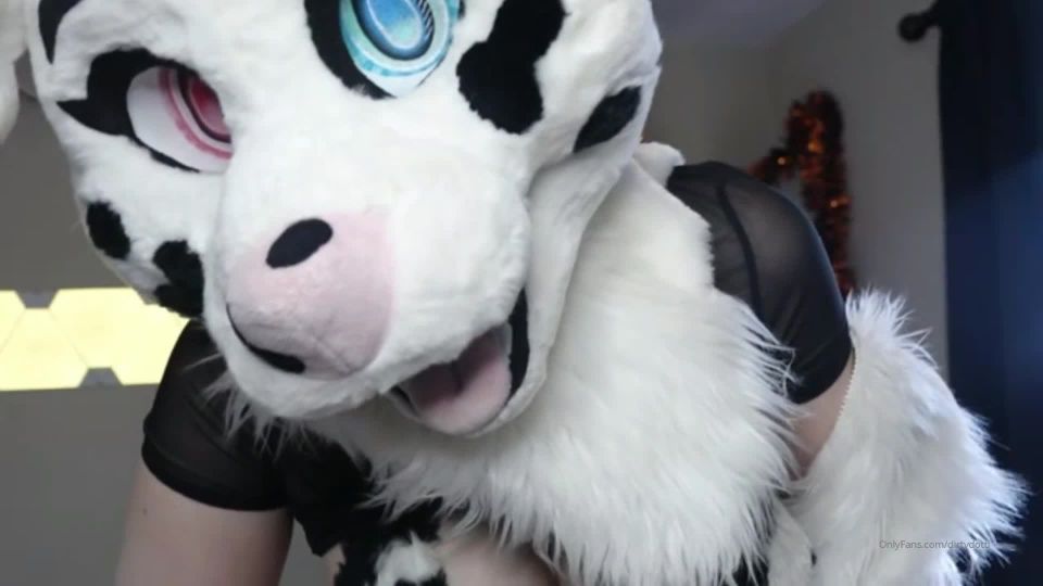 Dotti Pink Part One Fursuit Show Live On Chaturbate 10-10-2020