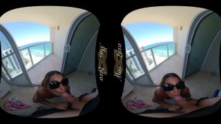 Tuve sexo en la escalera en un resort Miss Lexa 19-11-2025 - Tetas grandes