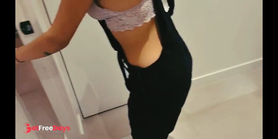 My Thick Colombian Teen Neighbor Gives Me a Happy Ending