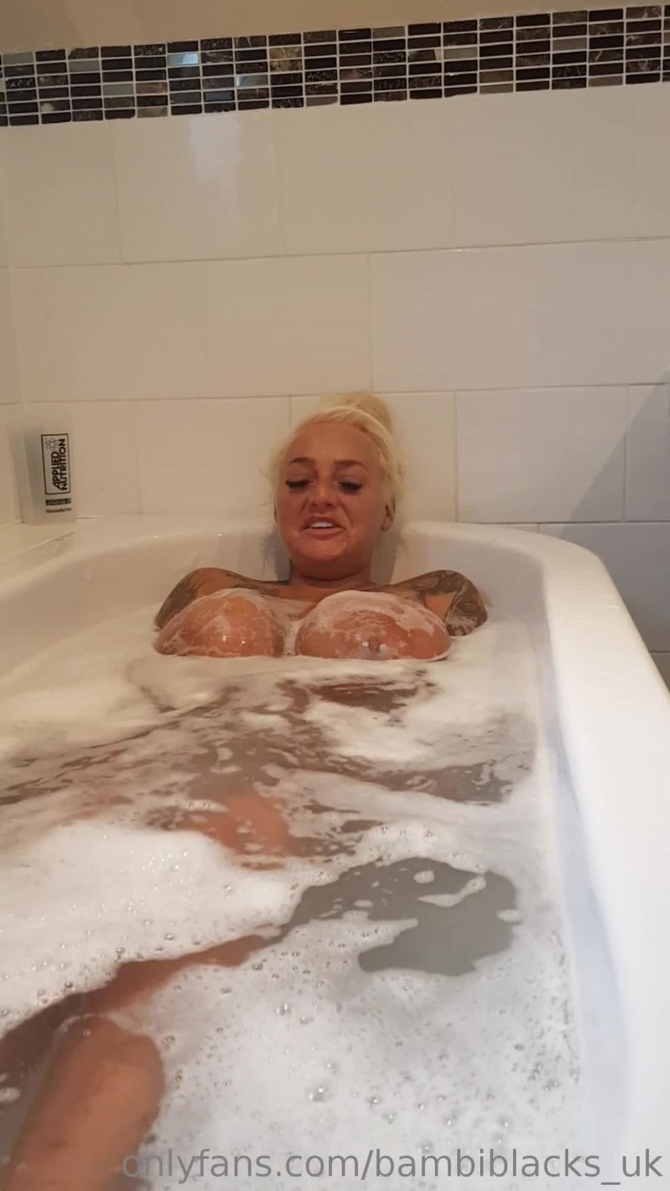 CREAMP$E QUEEN - bambiblacks uk BambiblacksukCome join us at our creampie gangban g - 10-05-2019 - Onlyfans