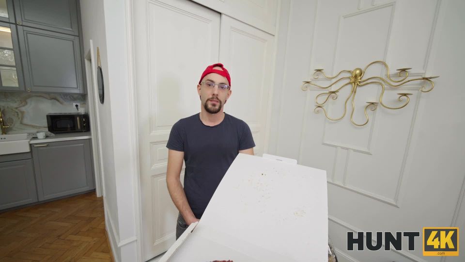 Maya Sinn - Todos los Lamentos del Cliente - 04 Marzo 2024