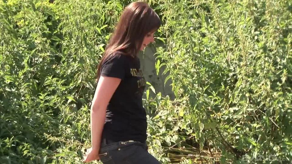 online porn video 12 Darkhaired 19-Year Old Jenny Wades Into River To Get Sunny Outdoor Fuck | foot | euro sex taylor swift foot fetish