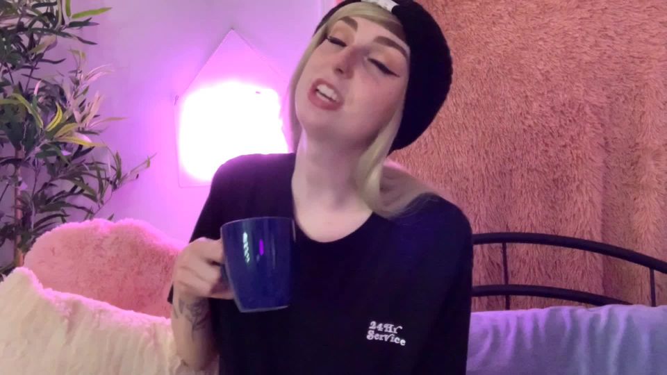 ManyVids presents cutiepii33quinn in coffee with extra cream – $9.99 (Premium user request) shemale 