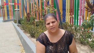 Vecino pervertido termina follndome con su gran polla y termina dejando todo su semen en mi vagina