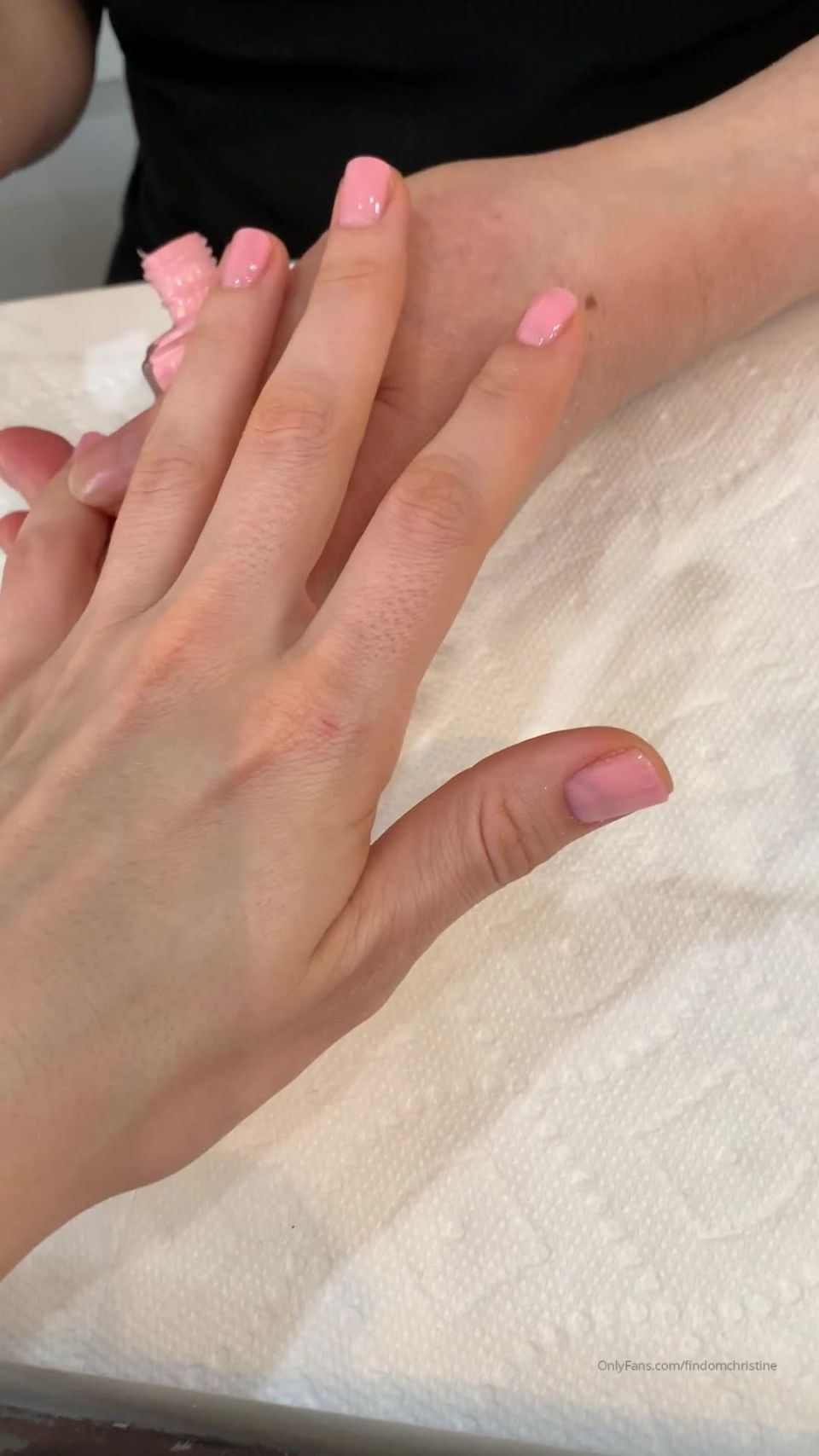 findomchristine  New mani. Who dis - findomchristine - feet porn 