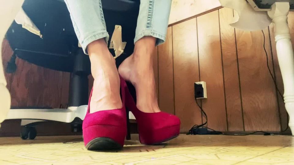 Shoe dangle Red heels Milf!