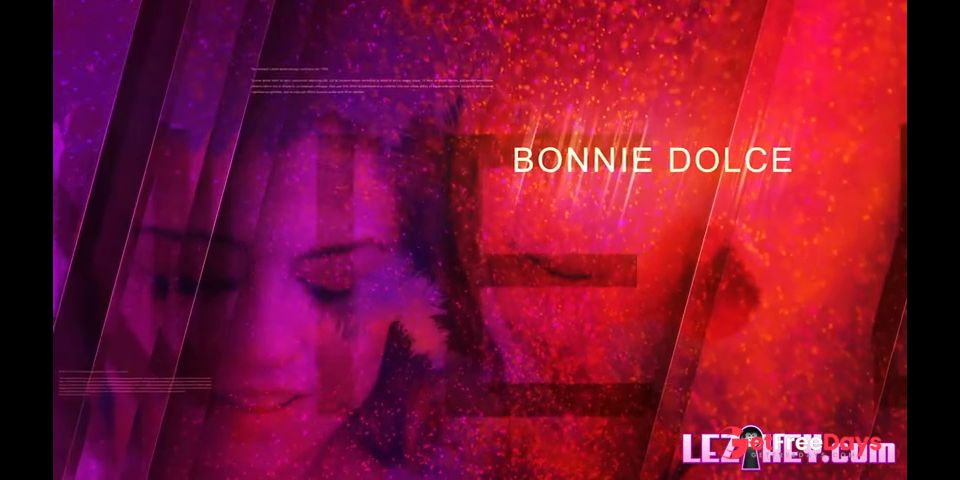 [GetFreeDays.com] Sapphic seduction with Amy Douxxx and Bonnie Dolce Adult Stream April 2023