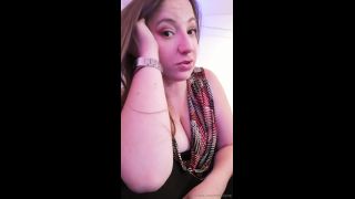 video online 44 Señora Evilyne – Evilyne anoche diversión jugar en fetiche porno fetiche de calcetines lesbianas