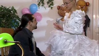 Dora Venter Lifts Her Wedding Gown to Get Cunnilingus and Some Anal Pantyhose!