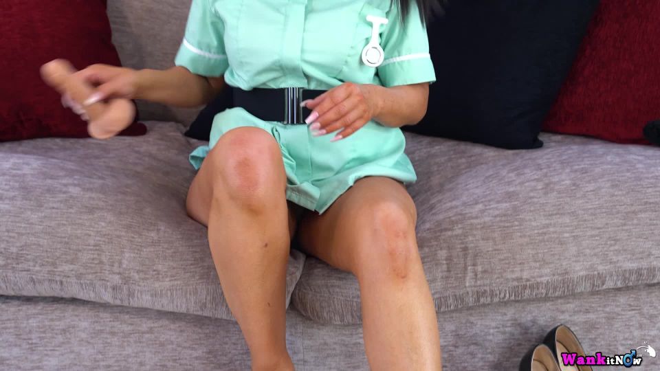 Jess Harrington Kinky enfermera