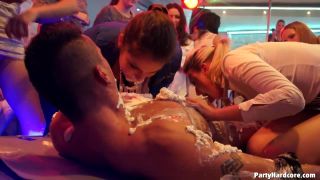 online xxx video 30 Party Hardcore Loco Se Locó Vol. 23 Parte 4 - [PartyHardcore / Tainster] (HD 720p) - videos - femdom porno domesticado femenino