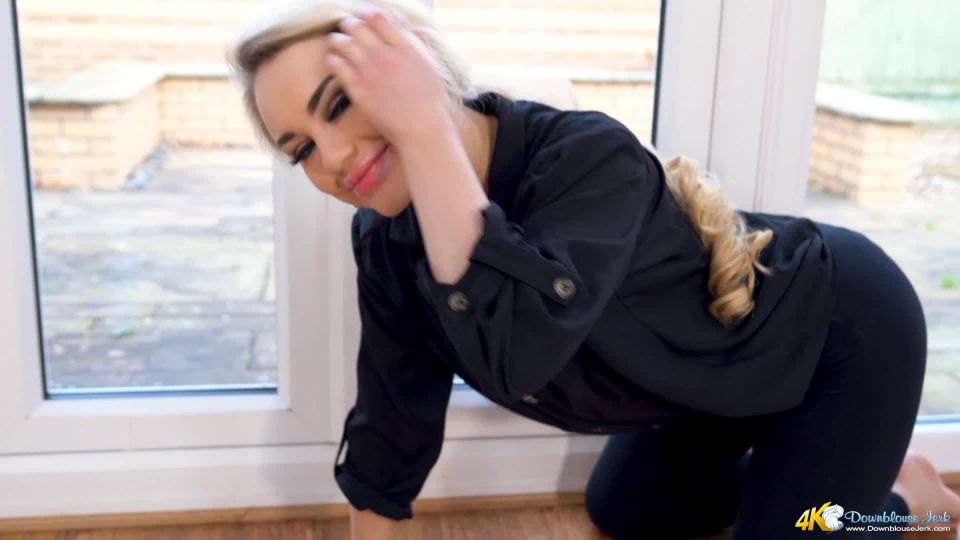 Ashley Jay - Cleaning Your Cock