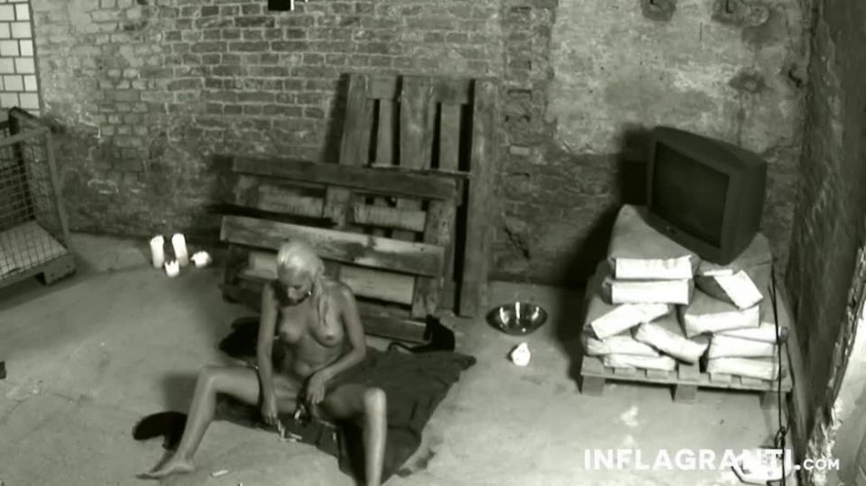 Raw - Du Entkommst Der Lustfolter Nicht Sexo Online Porn F...