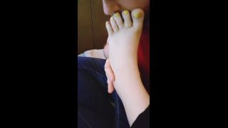 Sexy Foot Worship & Dick Teasing *BBW Feet With Yellow Painted Toes*