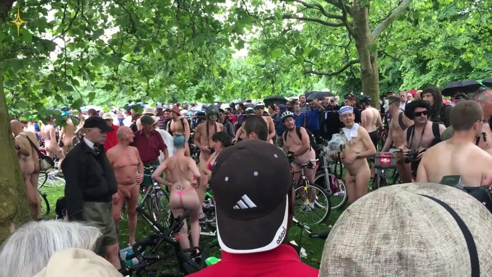 LONDON_NAKED_BIKE_RIDE_2016_-Full_HD