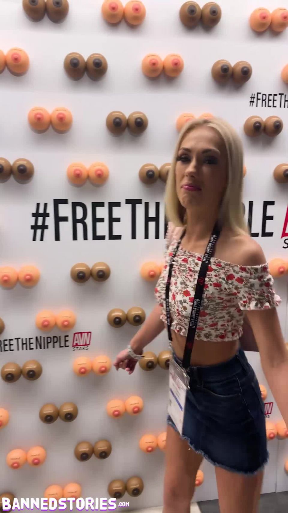 online clip 15 francesca le fetiche fetiche fetiche porno  Sky Pierce - Sexo público después de mostrar coño a la multitud POV - [Onlyfans] (UltraHD 2K 1920p)