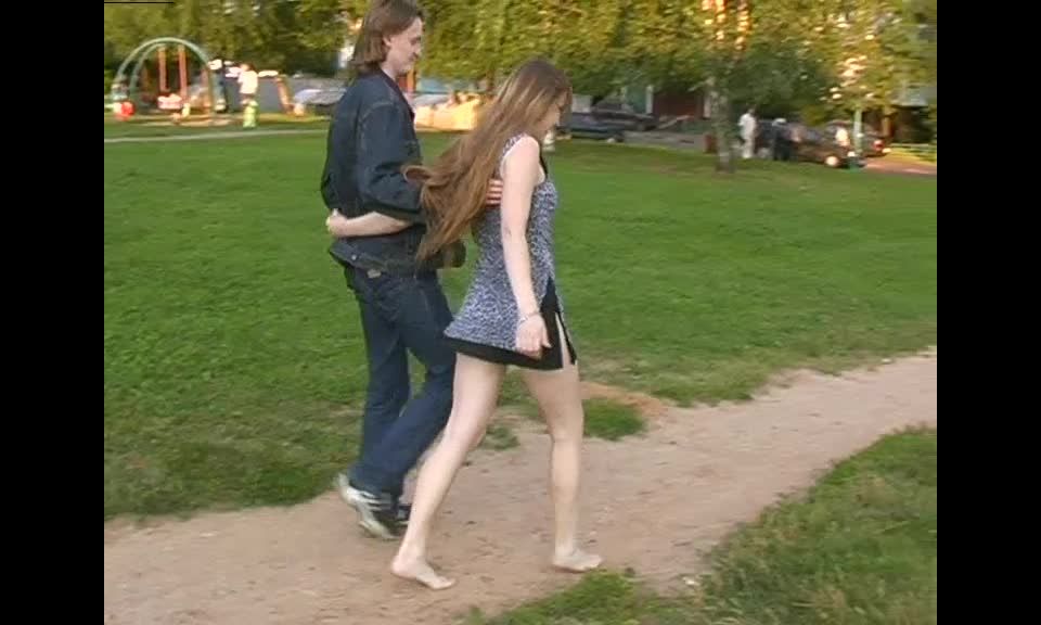 Bare Feet In The City Video - Asya 2006-05-22