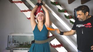FrenchTickling – Lisabeth’s Ticklish Underarms Are A Christmas Present Tickling!