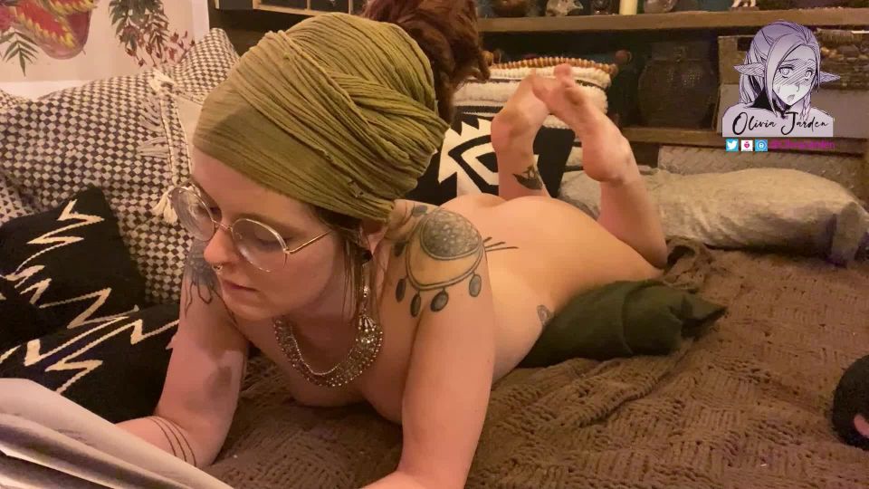 Many Vids: Olivia Jarden Hipster Cutie Blazes Oil Bum Suck Cock - Oliviajarden