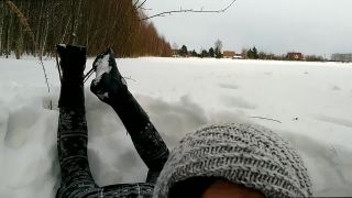 Cold Public Blowjob ¦ POV, Cumshot, Facial Laruna Mave