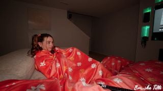 6240 Brooke Tilli - Sneaky Stepbro Hides In My Snuggie & Airp...