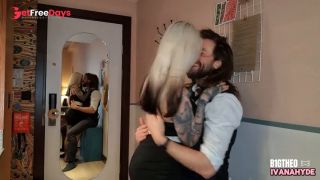 [GetFreeDays.com] Porn Scene Outtakes - Funny Porn Bloopers with B1GTheo and Ivana Hyde Sex Clip January 2023