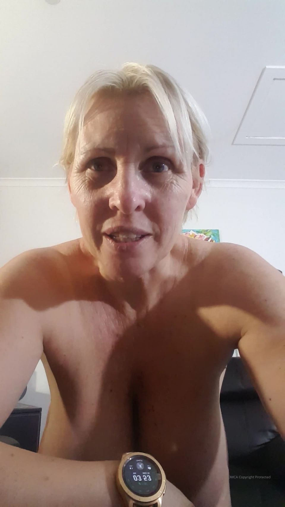 sexymatureaussielady  When im craving a big black dick and theres no one around i use my big black monster coc 02-11-2019