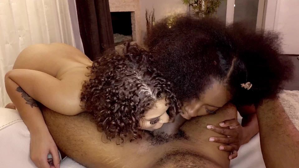 Yourboyfcisco POV Amari Anne and Troya get sloppy - ManyVids