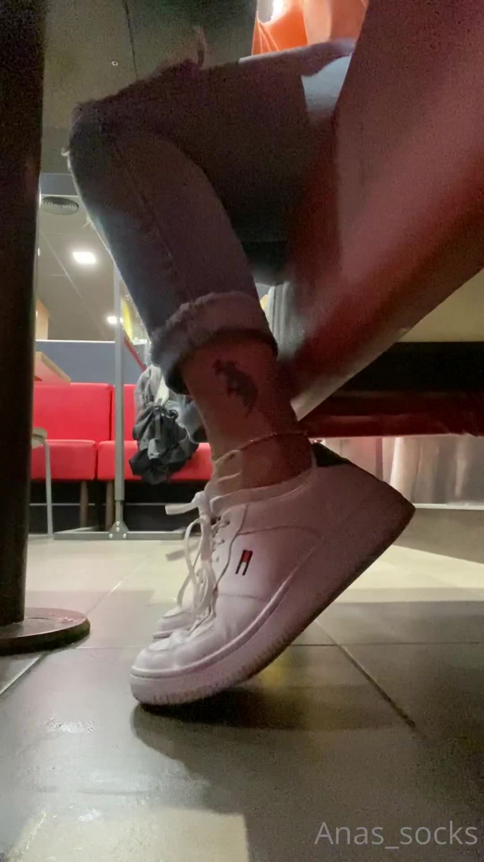 anas socks 27-08-2021-2204931855-Sitting in Mc Donald s taking my shoes off after a long day I hope no one can smell the foot 