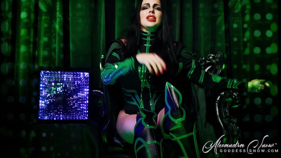 video 37 Atrapado en el Cubo Fetiche  femdom porno rilynn rae femdom