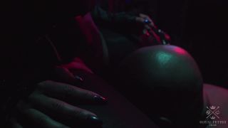 xxx video clip 32 foot fetish love RoyalFetishFilms – May 1, 2020 – Jet Setting Jasmine, King Noire, black on fetish porn