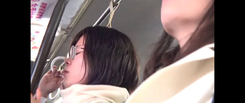 Caos de autobuses de transporte: espacios estrechos y momentos inesperados