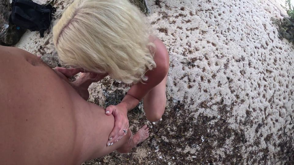 Blonde With Big Tits Fucked On Public Beach In Tahiti