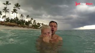 [GetFreeDays.com] Hot Underwater Masturbation And Handjob Porn Leak March 2023