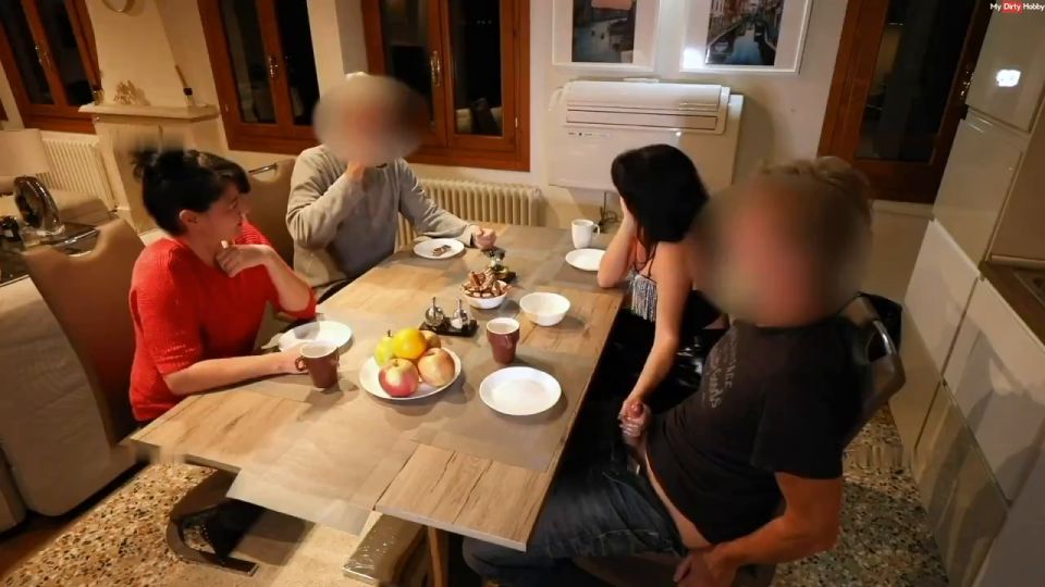 [K2S.CLUB] Alexandra-Wett - 18 JГ¤hrigen beim gemeinsamen Abendessen entjungfert - HD 720P