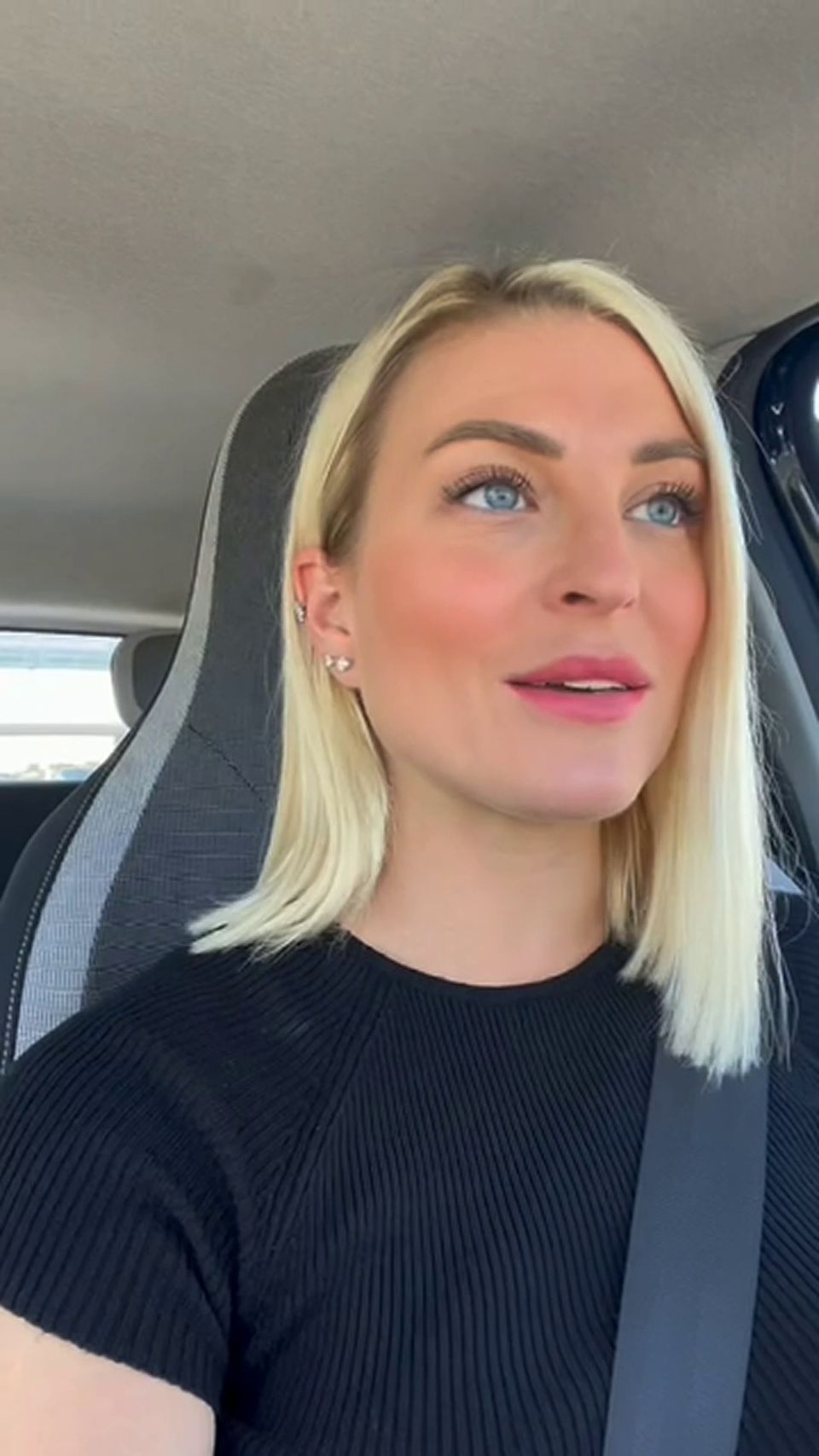 Margotdulac 53320570 video 2023-06-11 20-01