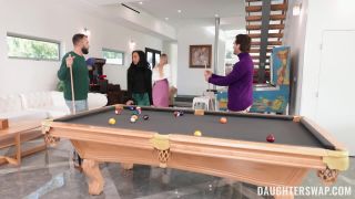 24-01-07 - Bianca Bangs, Chloe Rose - Steamy Sessions 1080p