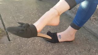 camilla tootsie  A little shoe dangling to get your hearts racing, indian mistress femdom on femdom porn 