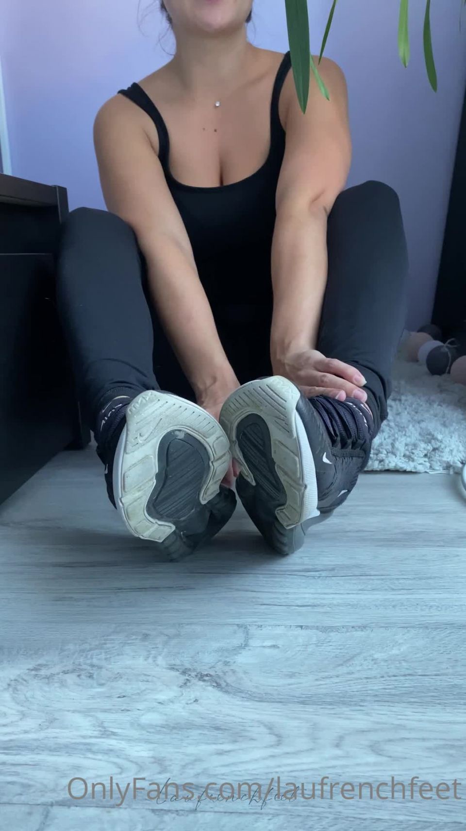 Laufrenchfeet - joi after sport veiny feet 02-09-2021