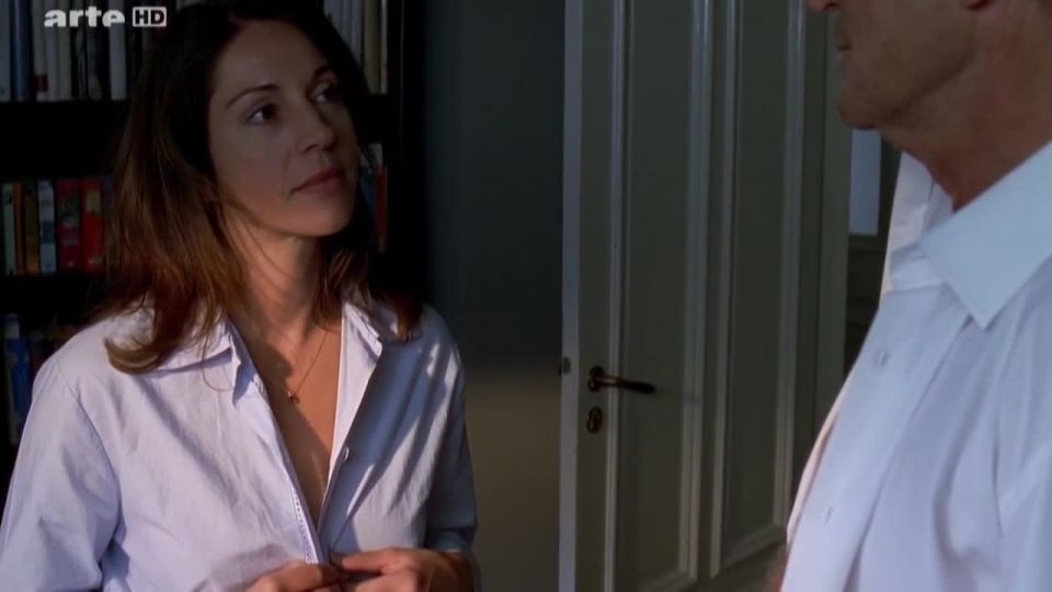 Ulrike C. Tscharre – Letzter Moment (2010) HD 720p!!!