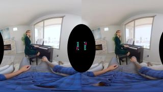 VRHush presents I Promise I Have Been Practicing! - Rebecca Vanguard | virtual reality | virtual reality 