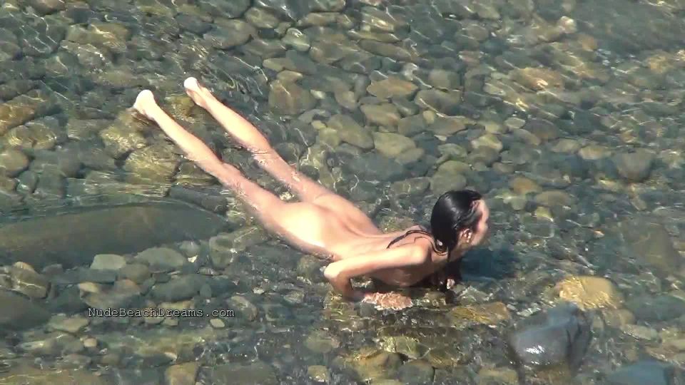 Nudist video  00945