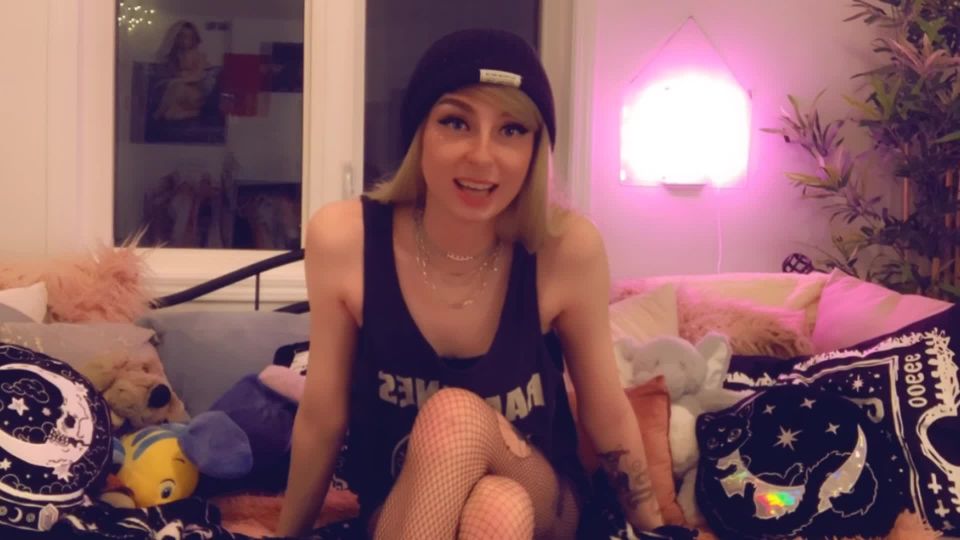 online adult clip 6 cutiepii33quinn  - worship my girl cock loser [FullHD 1080p], balloon fetish porn on fetish porn 