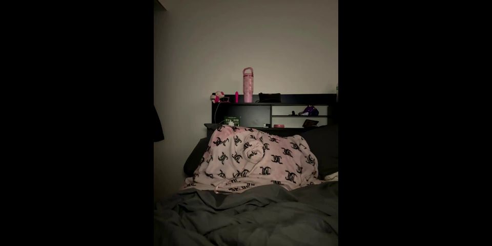 Zoey Uso rompe sus promesas en vídeo vaporoso Zoey Uso fetiche